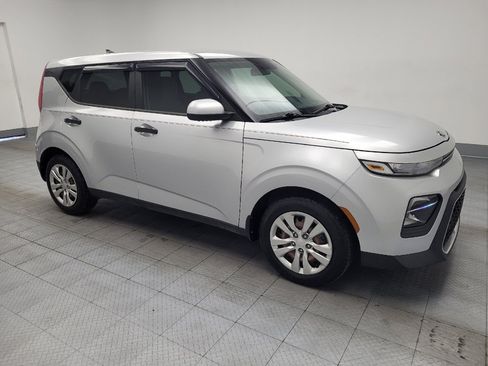 Used 2021 Kia Soul LX FWD image 11