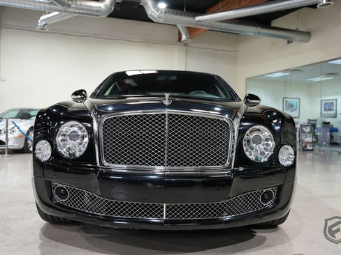 Used 2012 Bentley Mulsanne RWD image 8