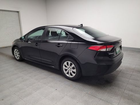 Used 2025 Toyota Corolla LE image 3