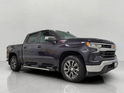 Used 2023 Chevrolet Silverado 1500 LT w/ Z71 Off-Road Package AWD/4WD image 1