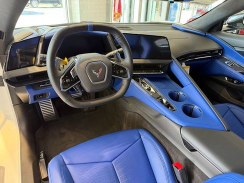 New 2026 Chevrolet Corvette Stingray Premium Conv w/ Z51 Performance Package RWD image 16