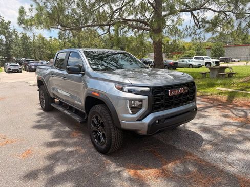 Used 2025 GMC Canyon Elevation w/ Convenience Package AWD/4WD image 22