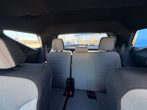 New 2026 Chevrolet Traverse LT w/ Sun and Wheel Package FWD image 34