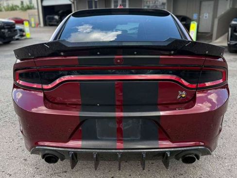 Used 2020 Dodge Charger Scat Pack w/ Plus Group RWD image 4