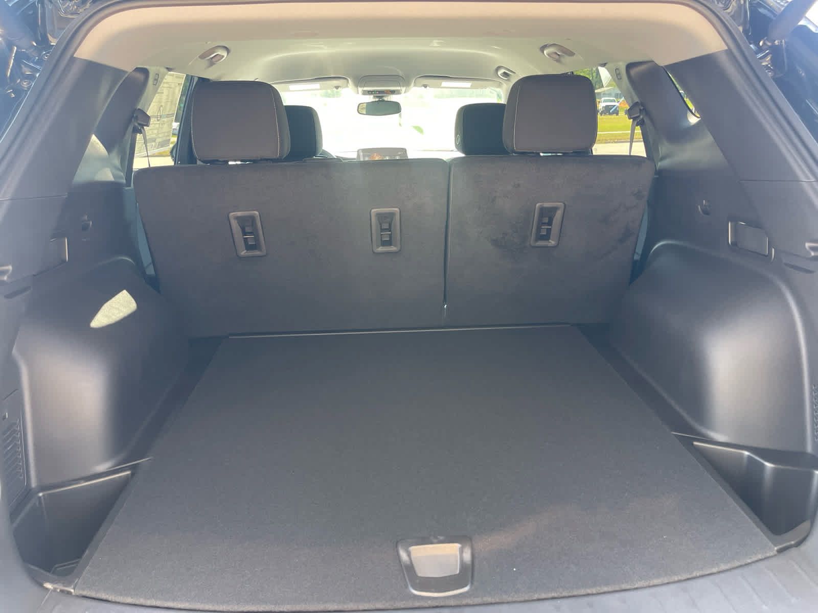 New 2026 Chevrolet Blazer LT w/ Convenience Package FWD image 28