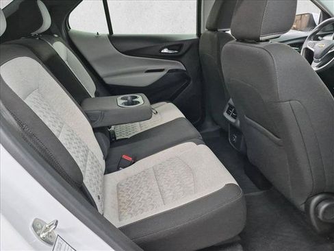 Used 2023 Chevrolet Equinox LT FWD image 19
