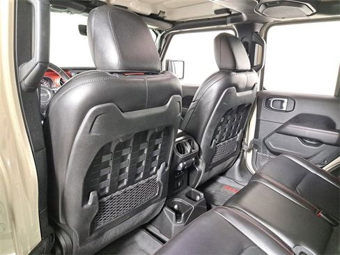 Used 2020 Jeep Gladiator Rubicon image 11