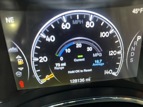 Used 2014 Jeep Grand Cherokee Limited image 30