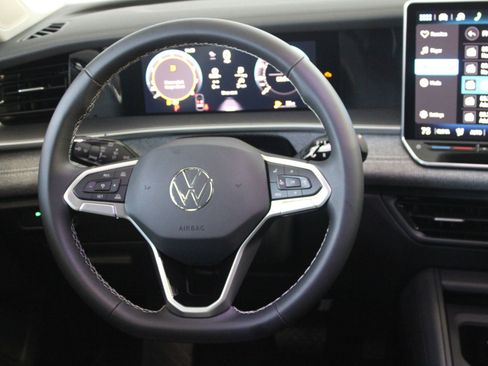 New 2026 Volkswagen Tiguan S image 14