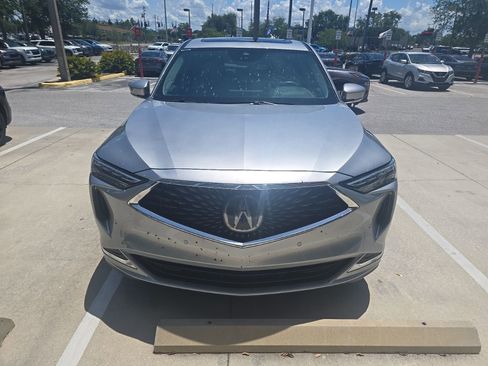 Used 2023 Acura MDX SH-AWD w/ Technology Package image 3