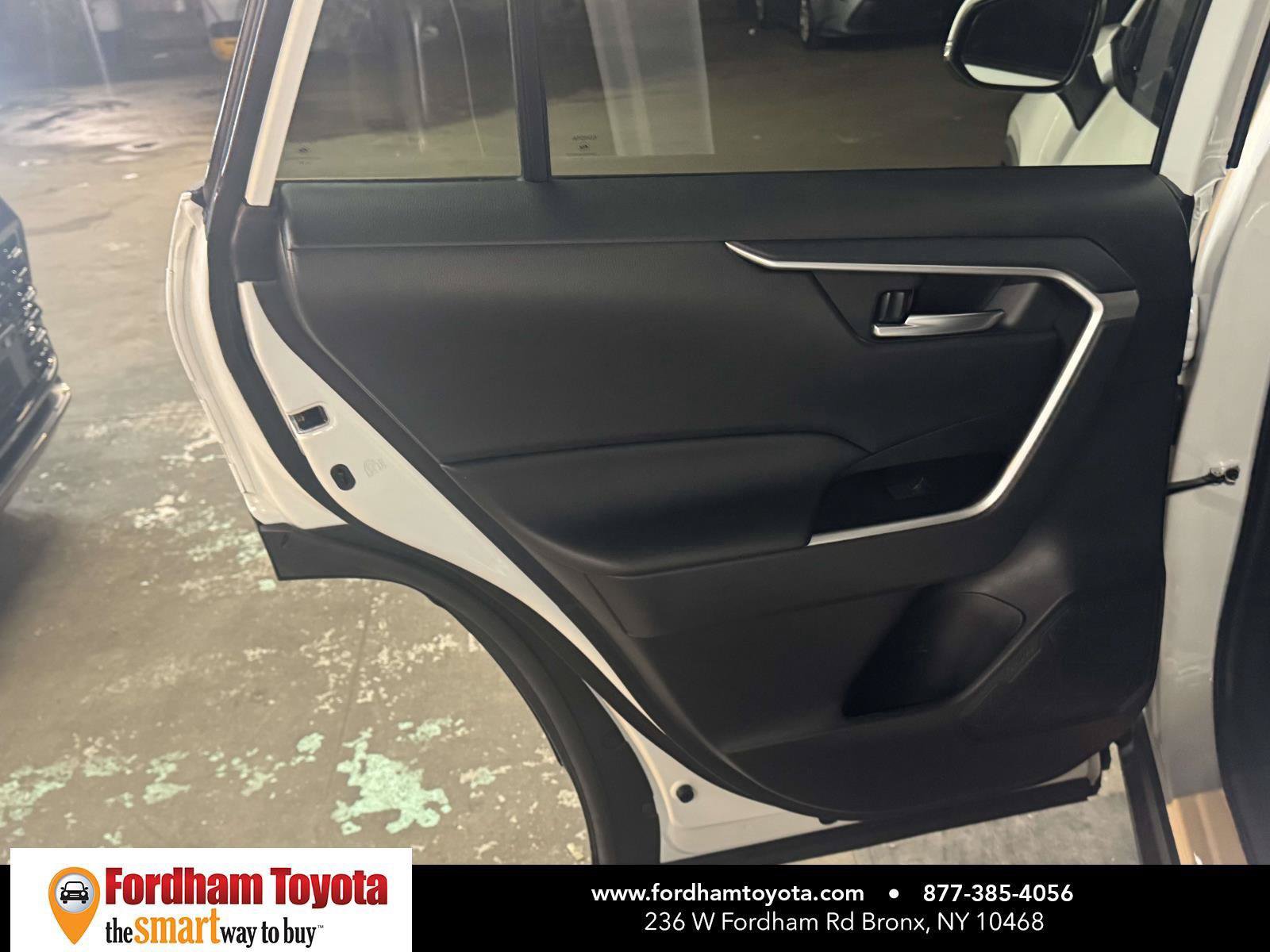 Certified 2023 Toyota RAV4 XLE w/ Convenience Package AWD/4WD image 10