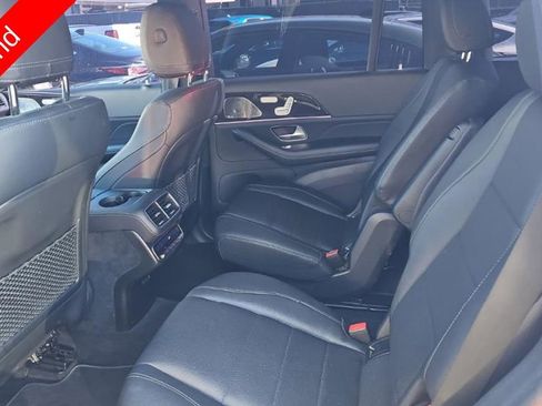 Used 2023 Mercedes-Benz GLS 450 4MATIC w/ AMG Line Exterior image 4