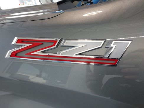 Used 2021 Chevrolet Silverado 1500 LT Trail Boss w/ Bed Protection Package AWD/4WD image 32