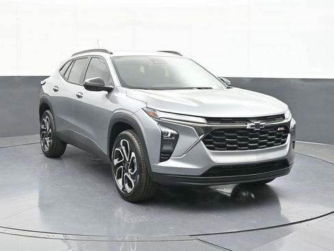 New 2026 Chevrolet Trax RS w/ Driver Confidence Package FWD image 15