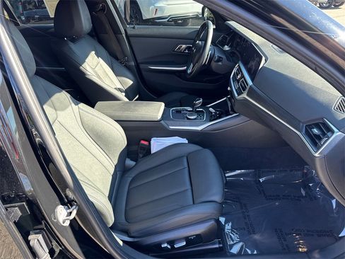 Used 2020 BMW 330i Sedan w/ Driving Assistance Package image 13
