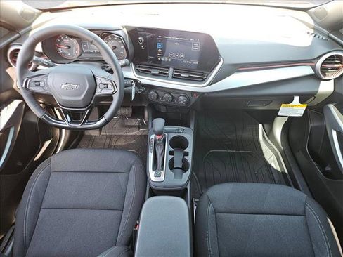 New 2026 Chevrolet Trax RS w/ Sunroof Package image 15