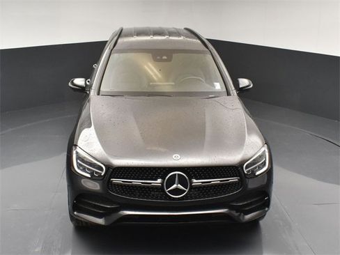 Used 2022 Mercedes-Benz GLC 300 image 42