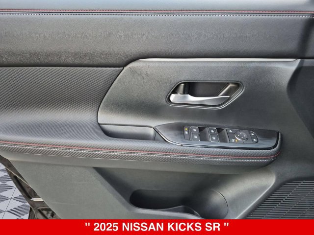 Certified 2025 Nissan Kicks SR AWD/4WD image 11