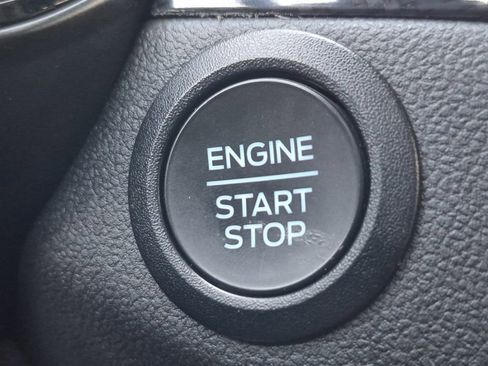 Used 2024 Ford Escape ST-Line image 30