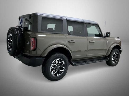 New 2025 Ford Bronco Outer Banks image 5