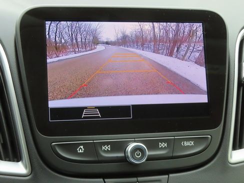 New 2025 Chevrolet Malibu LS image 7