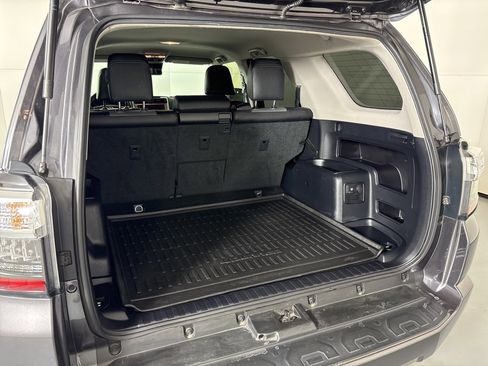 Used 2023 Toyota 4Runner SR5 Premium image 38