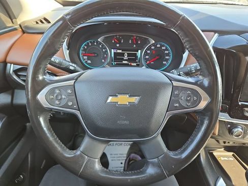 Used 2019 Chevrolet Traverse High Country AWD/4WD image 17