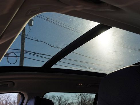 Used 2023 BMW X7 xDrive40i w/ Parking Assistance Package image 23