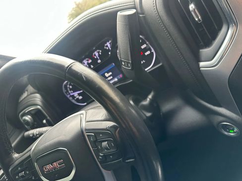 Used 2021 GMC Sierra 1500 SLT image 33