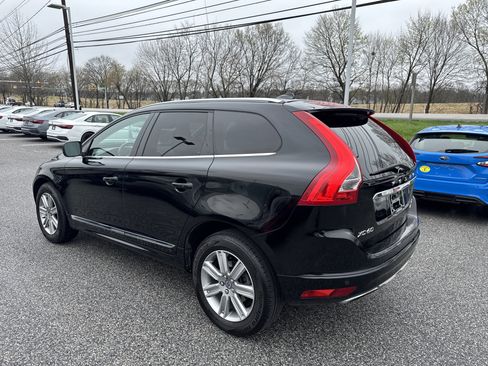 Used 2016 Volvo XC60 T6 w/ Proximity Package image 28