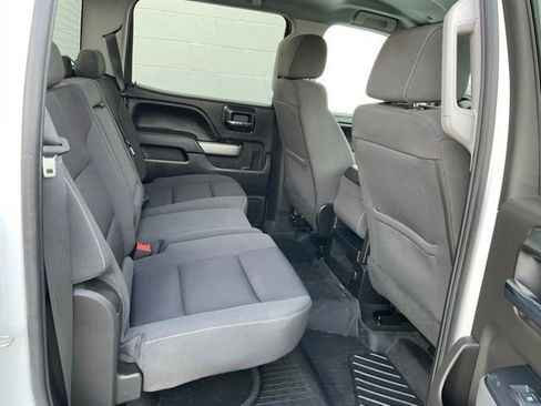 Used 2018 Chevrolet Silverado 1500 LT w/ All Star Edition AWD/4WD image 17