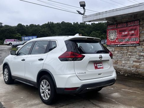 Used 2018 Nissan Rogue S FWD image 4