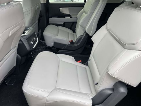 New 2026 Ford Expedition Max Active image 12