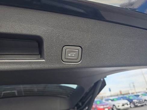 New 2026 Buick Enclave Preferred w/ Power Package image 25