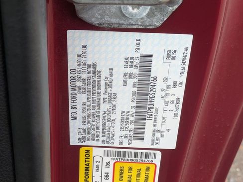 Used 2016 Ford Mustang Premium RWD image 26