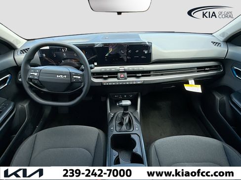 New 2025 Kia K4 LXS FWD image 14