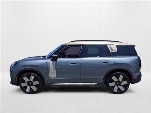 Used 2025 MINI Cooper Countryman S w/ Comfort Package Max AWD/4WD image 5