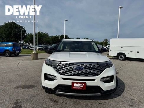 Used 2020 Ford Explorer Platinum w/ Premium Technology Package AWD/4WD image 3