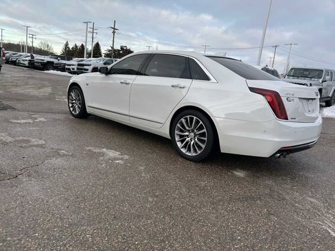 Used 2018 Cadillac CT6 Luxury image 21