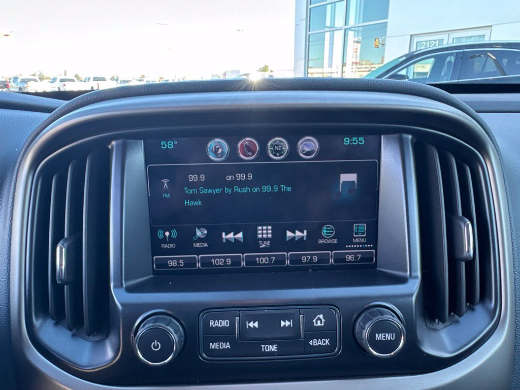 Used 2016 Chevrolet Colorado Z71 AWD/4WD image 22