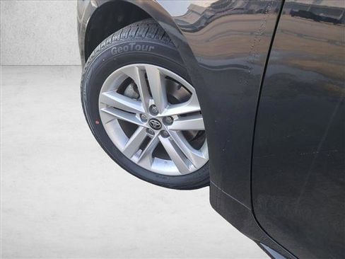Used 2021 Toyota Corolla SE image 10