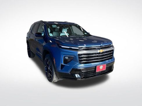 New 2026 Chevrolet Traverse High Country image 16