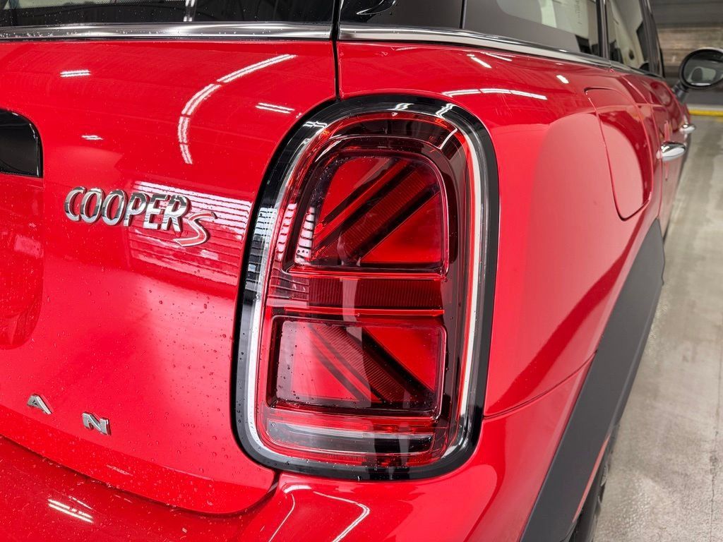 Certified 2024 MINI Cooper Countryman S AWD/4WD image 5