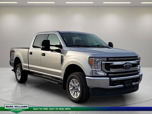 Used 2021 Ford F250 XLT image 1
