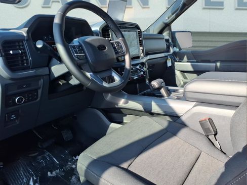 New 2026 Ford F150 XLT w/ Equipment Group 302A MID image 9