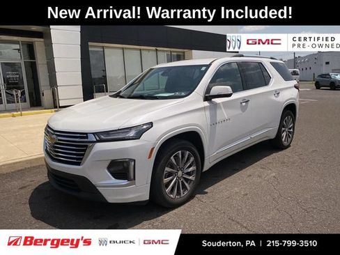 Used 2022 Chevrolet Traverse Premier w/ LPO, Floor Liner Package AWD/4WD image 1
