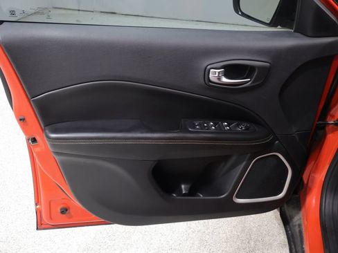 Used 2020 Jeep Compass Sport FWD image 12