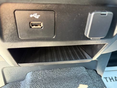 Used 2022 Ford F250 XL w/ Power Equipment Group image 24