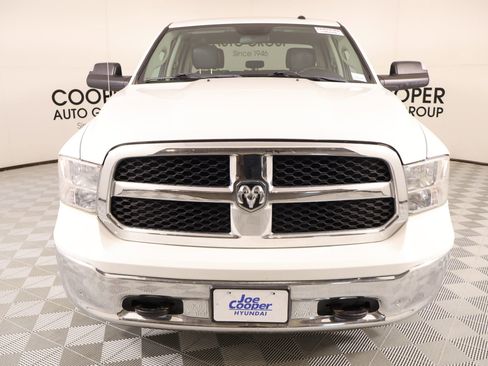 Used 2022 RAM 1500 Tradesman w/ Chrome Appearance Group AWD/4WD image 8