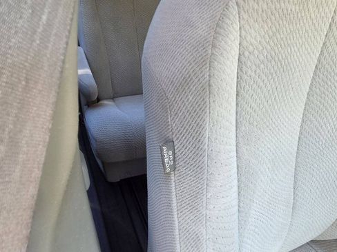 Used 2011 Toyota Sienna LE FWD image 21